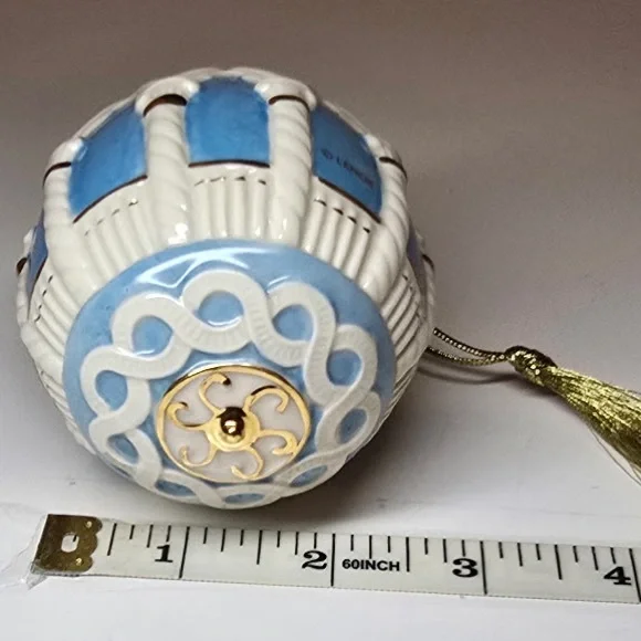 Lenox "Venetian Elegance" Porcelain Egg Ornament Blue Ivory Gold Trim 4" w/Box - Picture 4 of 6